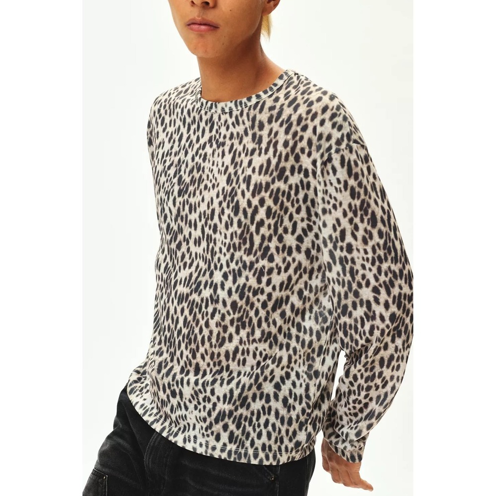 NWT Urban Outfitters Cheetah Pattern Slub Long Sleeve Tee Animal Print Tan Small